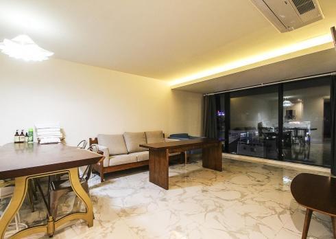 Hotel Elephant Shower Jinju Exterior foto